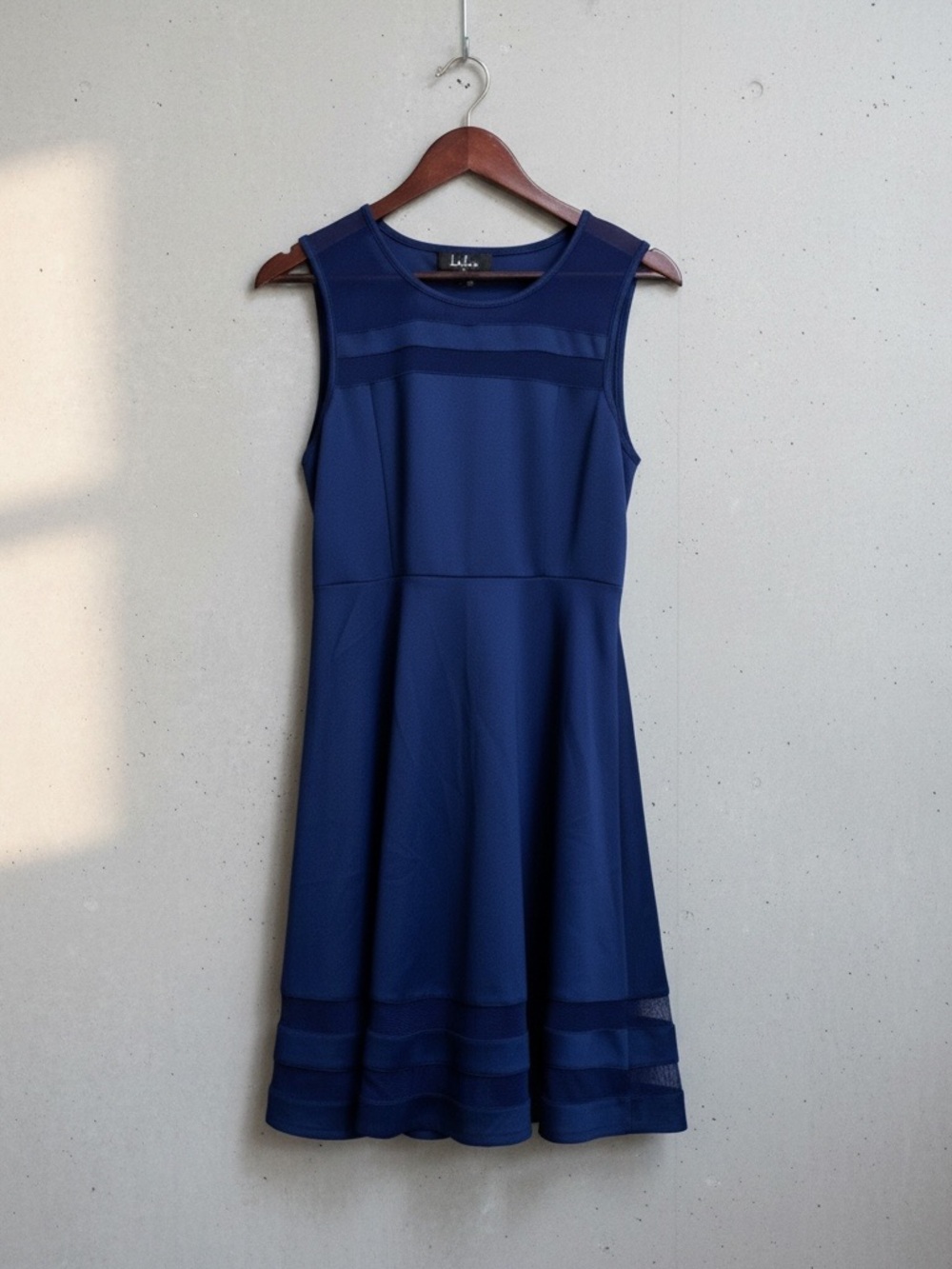 Blue‎ sleeveless cocktail dress by Lulus size large